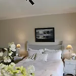Atelier De Hobson Luxury Guest Suite